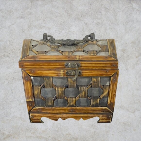 VINTAGE SMALL WOODEN TRUNK -- Woven Panels, Wood/Metal, Hook Latch, Metal Handle - Picture 1 of 9